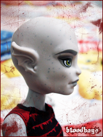 His side profile is so cute.